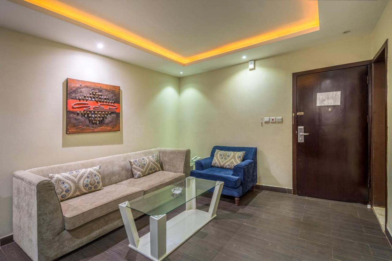 Al Muhaidib Hotel Riadh Exterior foto